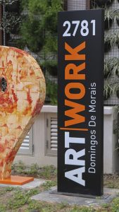 Totem do empreendimento Art Work Tegra Sao Paulo